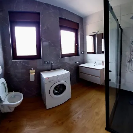 Ivana Novi Apartmán Novi Vinodolski