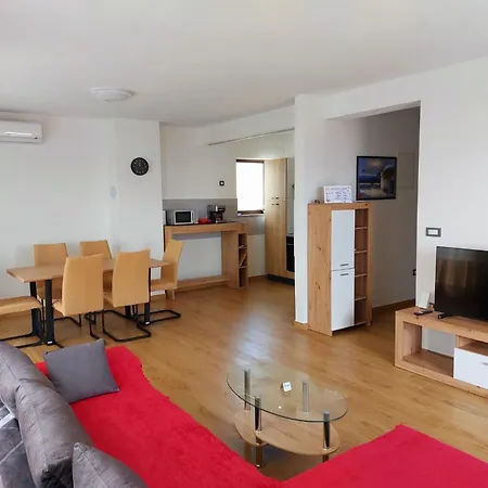 Apartment Ivana Novi