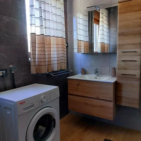 Ivana Novi Apartment