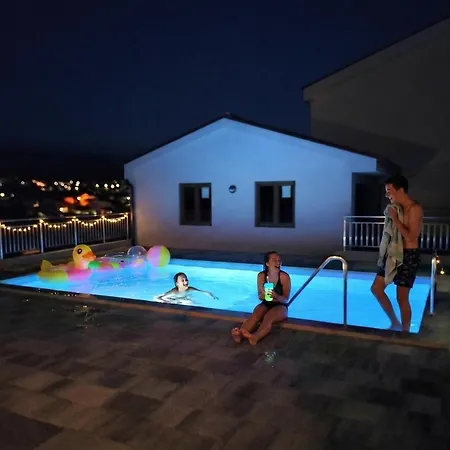 Apartmán Ivana Novi *